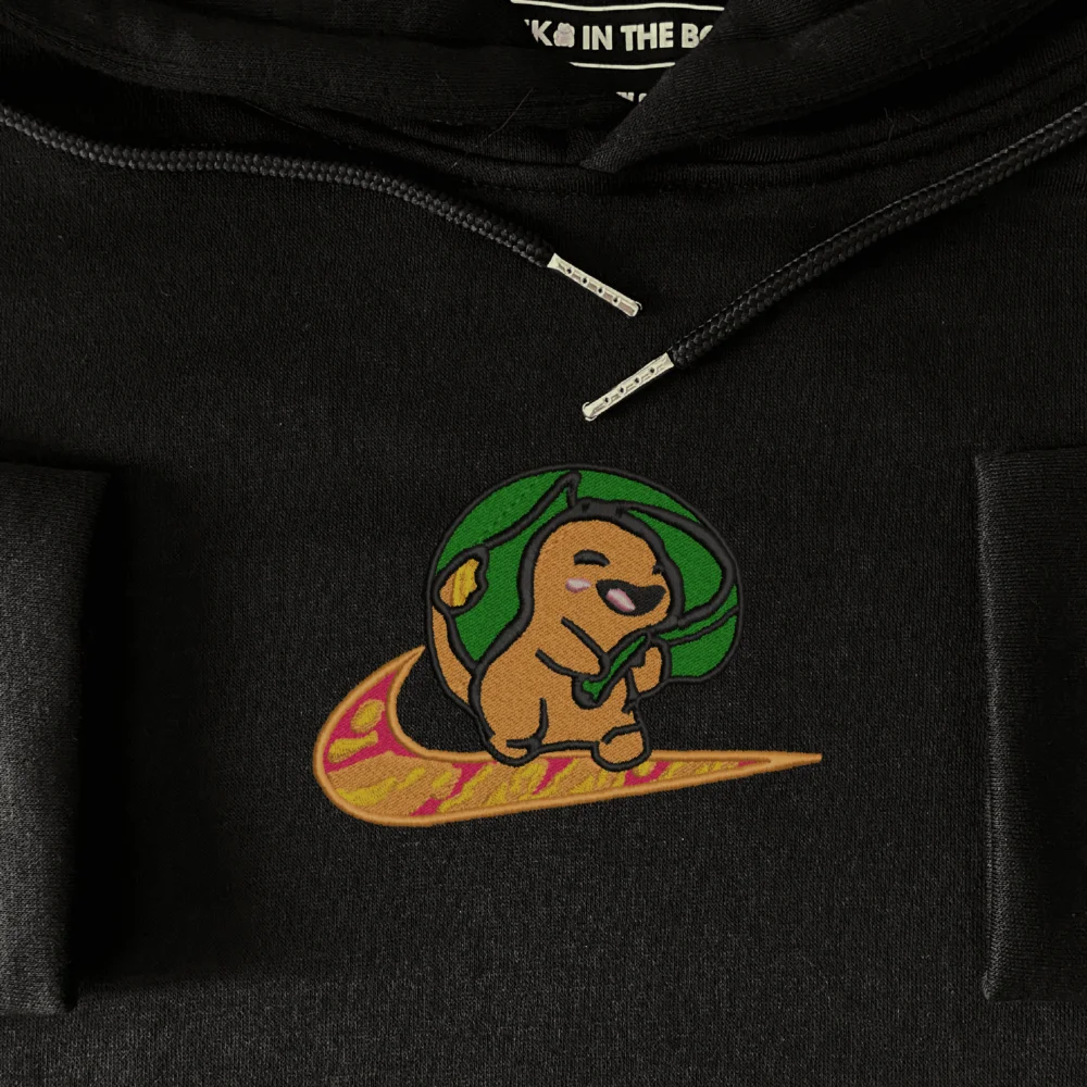 Charmander Embroidered Hoodie13