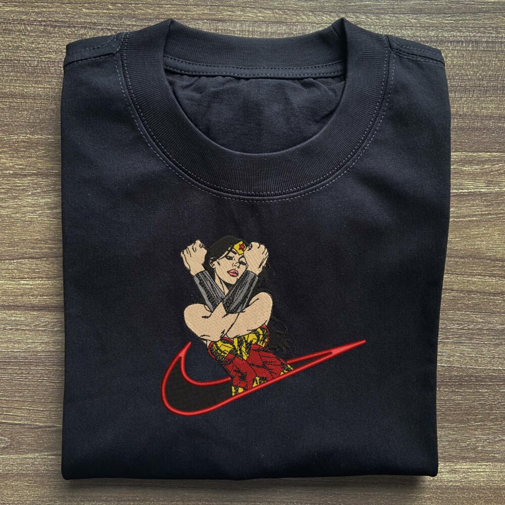 Wonder Woman Embroidered T shirt (2)