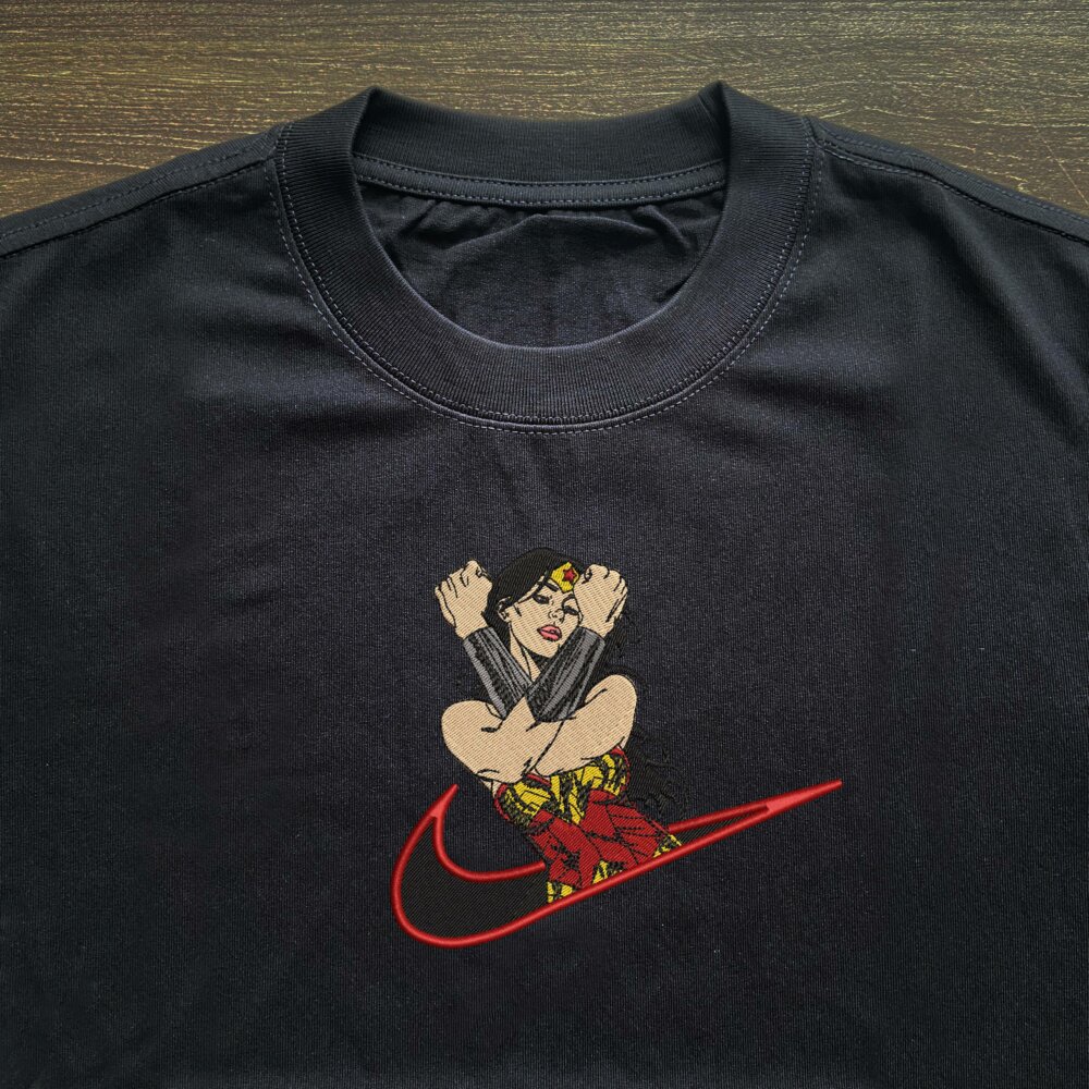 Wonder Woman Embroidered T shirt (3)