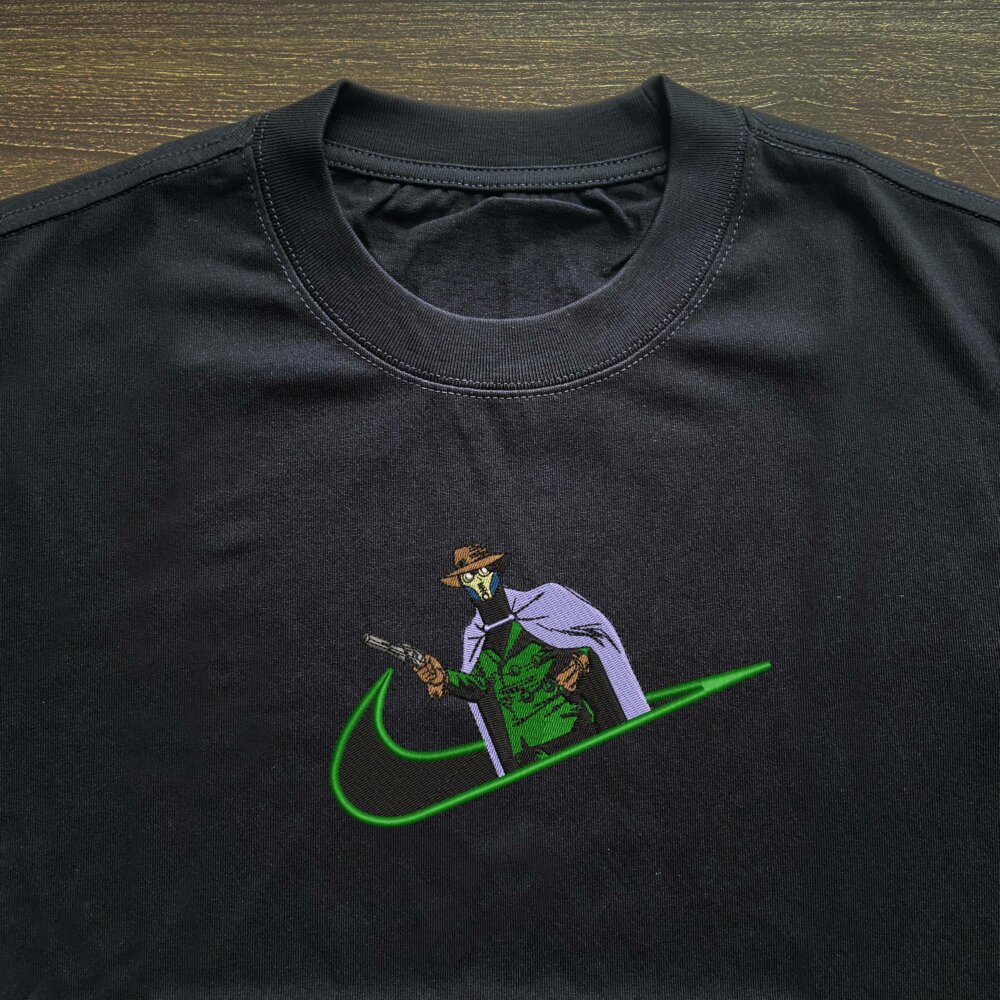 Golden Age Sandman Embroidered T shirt (2)