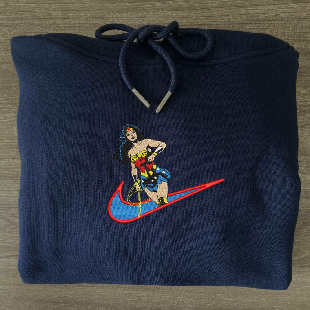 Golden Age Wonder Woman Embroidered Hoodie Navy (3)